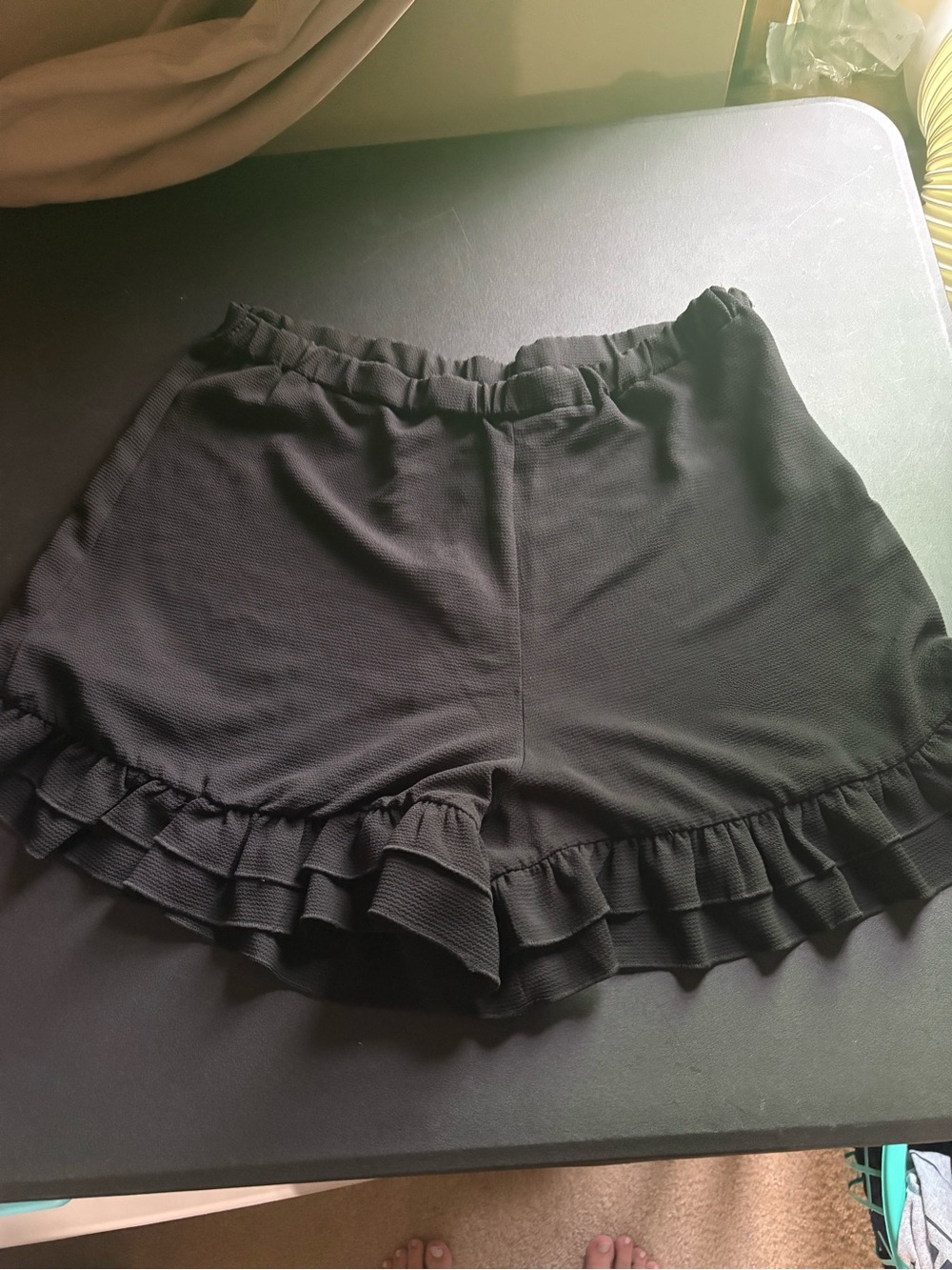 Boohoo Black Double Ruffle Hem Elastic Waist Shorts